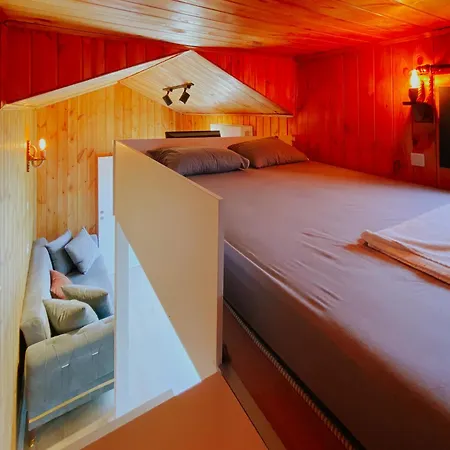 Miya Garden Tiny House شقة